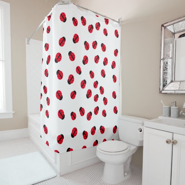 Rideau de douche de la Dame Rouge (En situation)