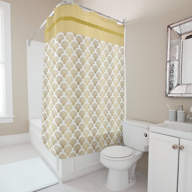 Rideau de douche élégant en coquillages dorés (En situation)