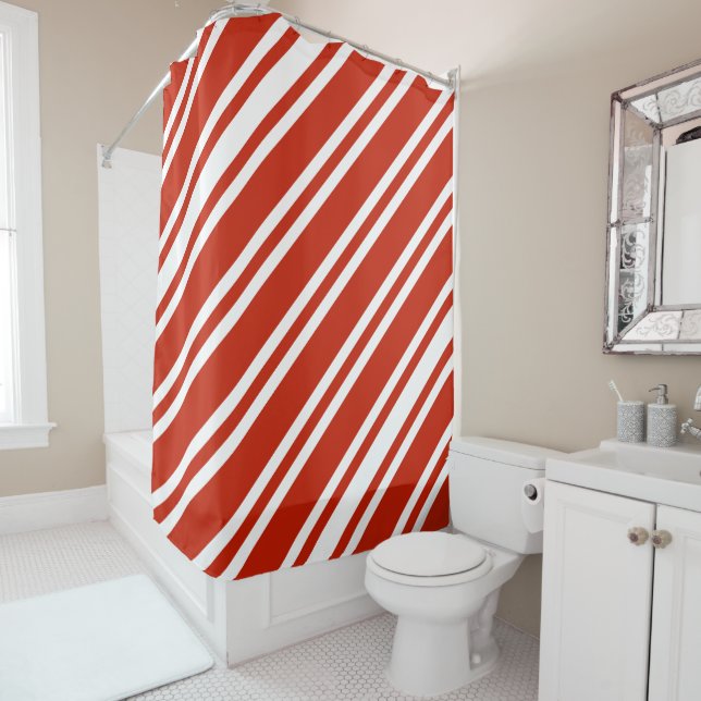 Rideau de douche/rayures rouge et blanche (En situation)