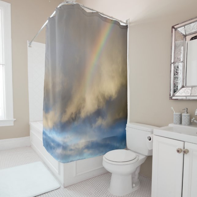 rideau de douche rébellion arc-en-ciel (En situation)
