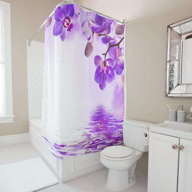 Rideau en douche lilas pourpre d'orchidée (En situation)