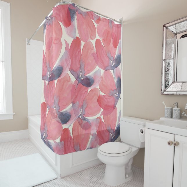 Rideaux De Douche Aquarelle Abstraite Poppy Chic sur Blush (En situation)