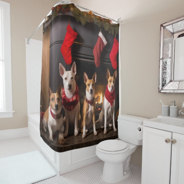 Rideaux De Douche Basenji au coin du feu de Noël (En situation)