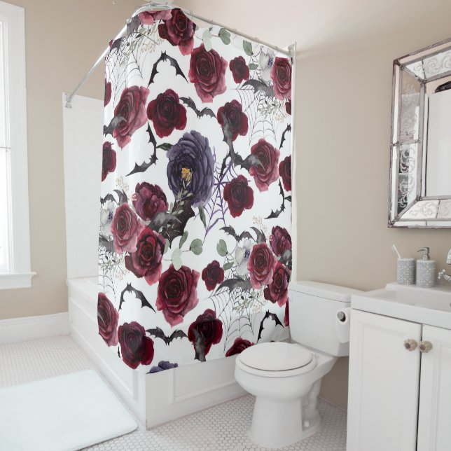 Rideaux De Douche Belle déplaisante | Roses gothiques foncés avec ch (En situation)