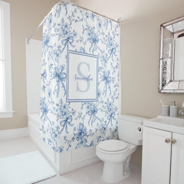 Rideaux De Douche Blue Floral French Toile Monogram Name (En situation)