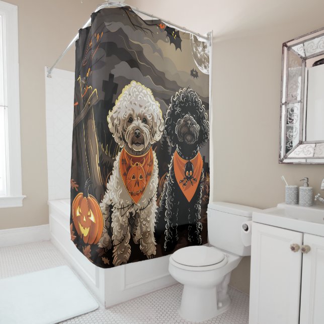 Rideaux De Douche Caniche Halloween Effrayant (En situation)