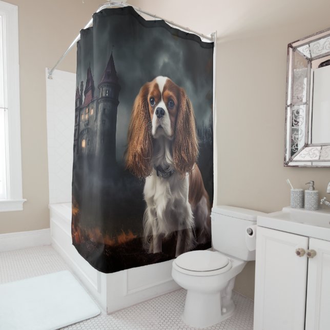 Rideaux De Douche Cavalier King Charles Spaniel Halloween effrayant (En situation)