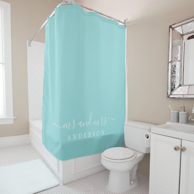 Rideaux De Douche Chic Newlysée M. Mme Pastel Blue Monogram (En situation)