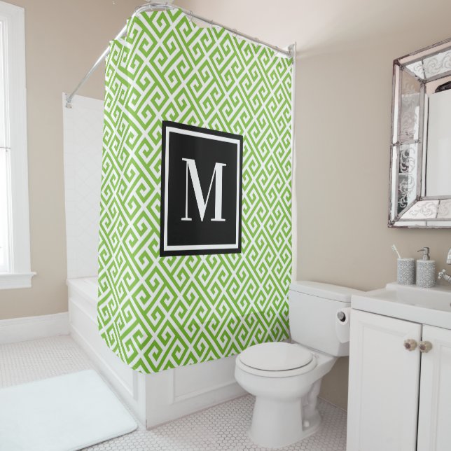 Rideaux De Douche Clé grecque vert clair Monogramme noir et blanc (En situation)