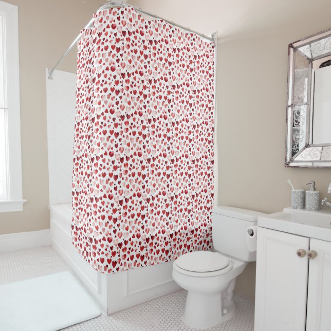 Rideaux De Douche Cœurs rouges à l'aquarelle pour la Saint-Valentin (En situation)