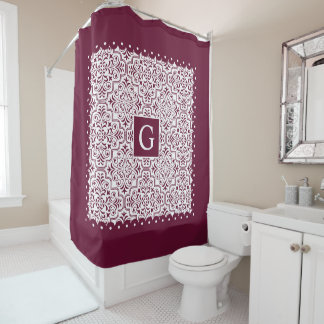 Rideaux De Douche Damas bordeaux, bordures de pétoncles et monogramm