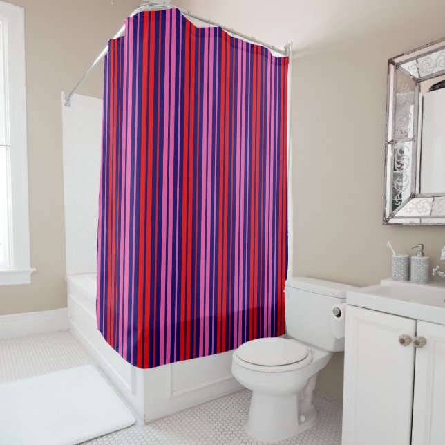 Rideaux De Douche Design à rayures verticales bleu marine rouge rose (En situation)