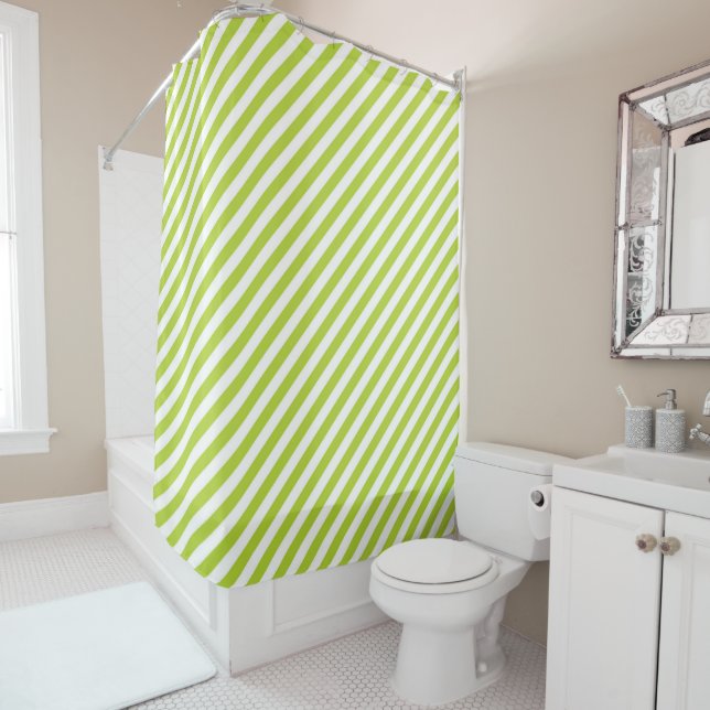 Rideaux De Douche Diagonal lime green and white stripes pattern (En situation)