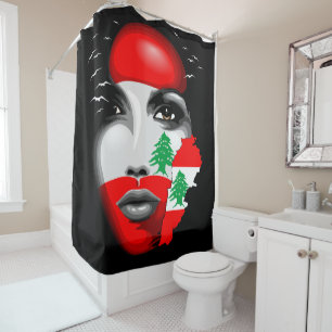 Rideaux De Douche Drapeau et carte du Liban sur le visage de la fill