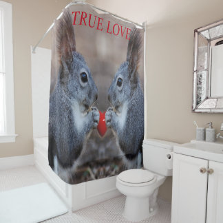 Rideaux De Douche Écureuils dans l'amour