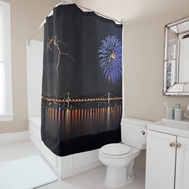 Rideaux De Douche Feu D'artifice Avec Éclair (En situation)