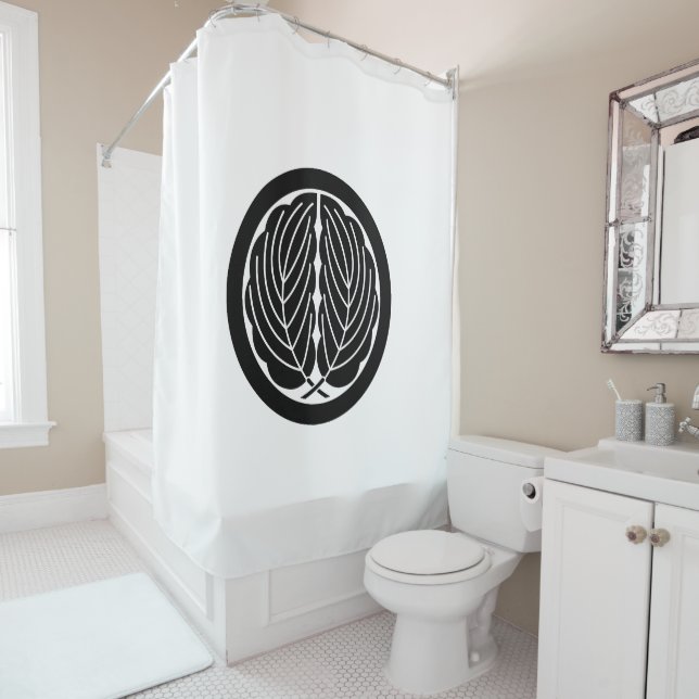 Rideaux De Douche Feuilles de chêne étreintes en cercle (En situation)