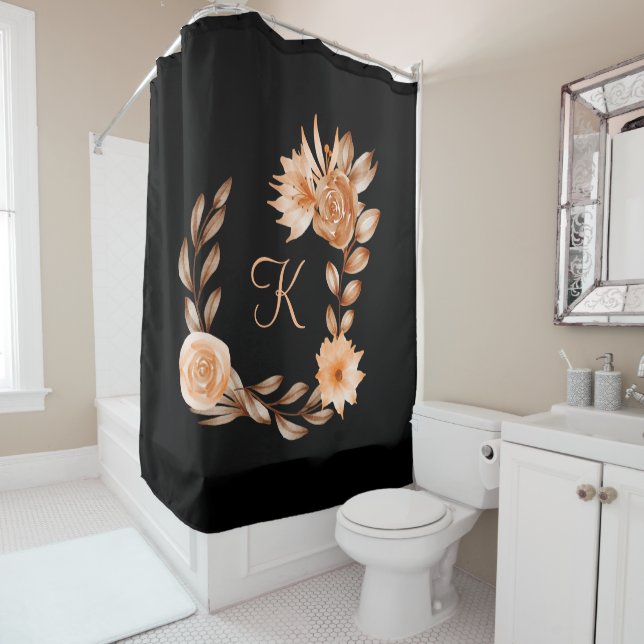 Rideaux De Douche Fleurs noir marron et pêche avec monogramme  (En situation)