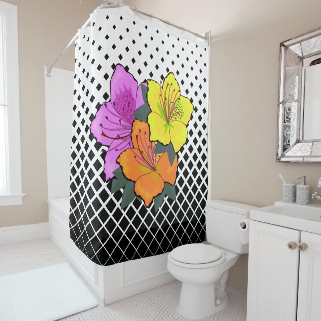 Rideaux De Douche Fleurs orange et jaune et rose sur un treillis (En situation)