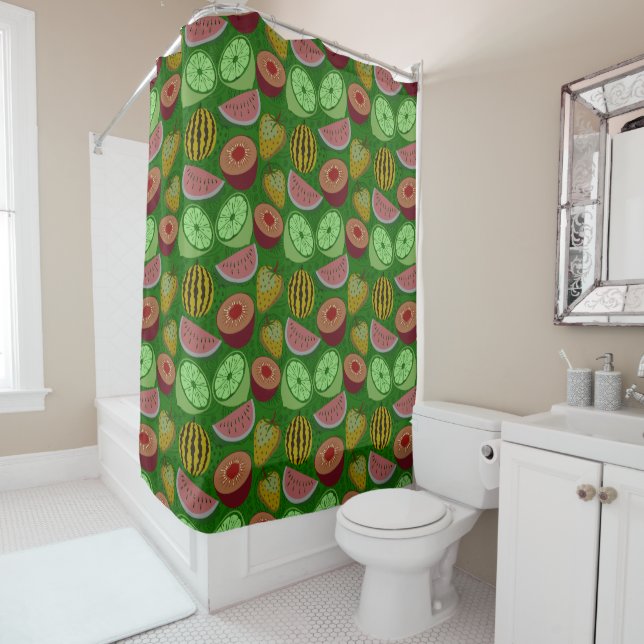 Rideaux De Douche Fruits tropicaux motifs et vert arrière - plan (En situation)
