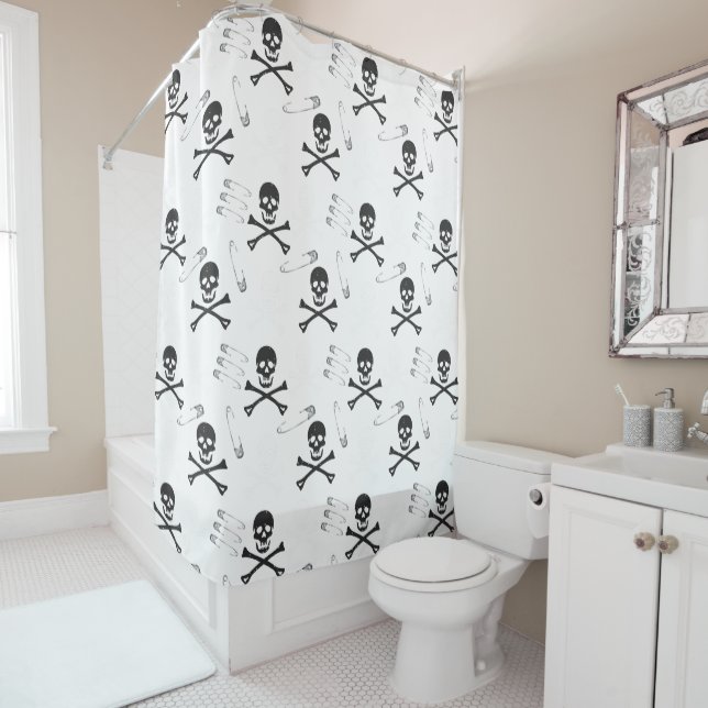 Rideaux De Douche Goth Grunge Skuls Bones and Safety Pins (En situation)