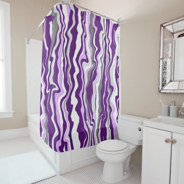 Rideaux De Douche Grandes bandes d'art fluides en marbre violet (En situation)
