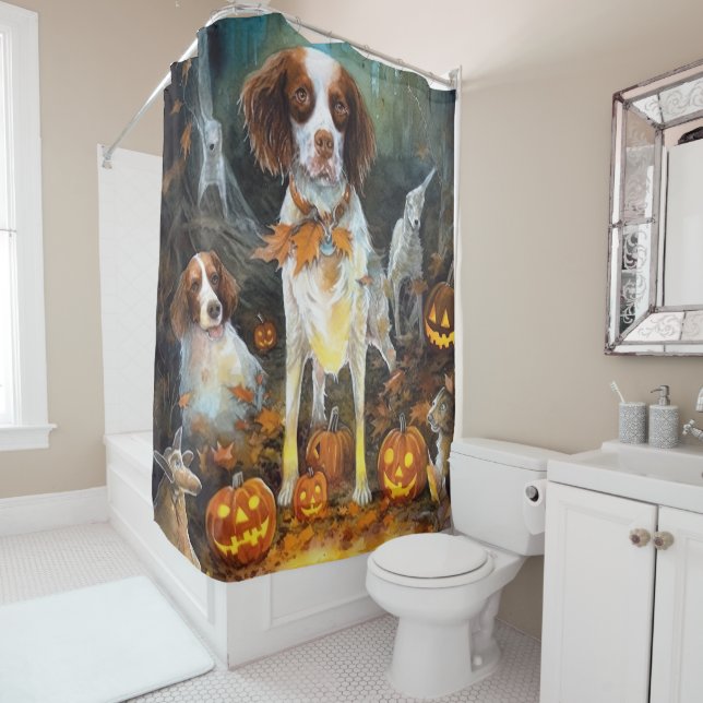 Rideaux De Douche Halloween Brittany Spaniel avec citrouilles effray (En situation)