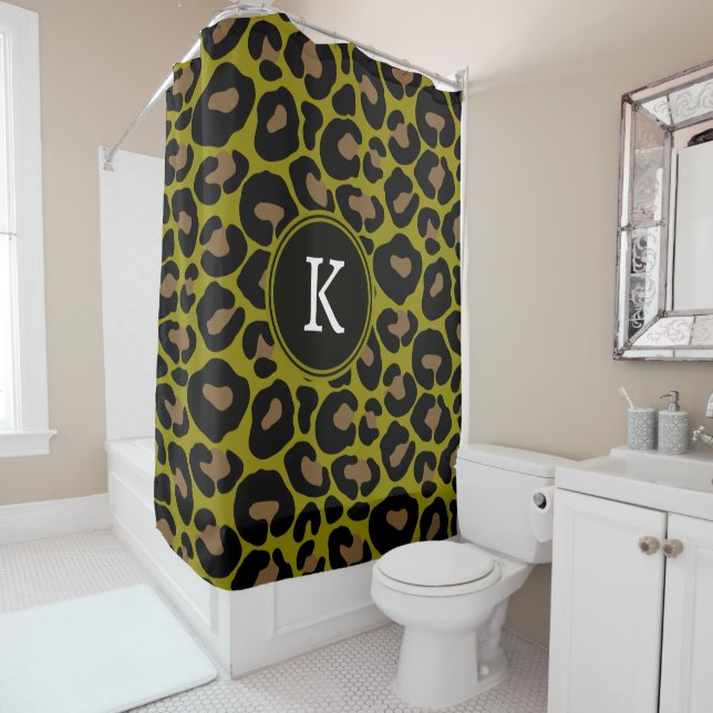 Rideaux De Douche Impression animale léopard vert olive noir initial (En situation)