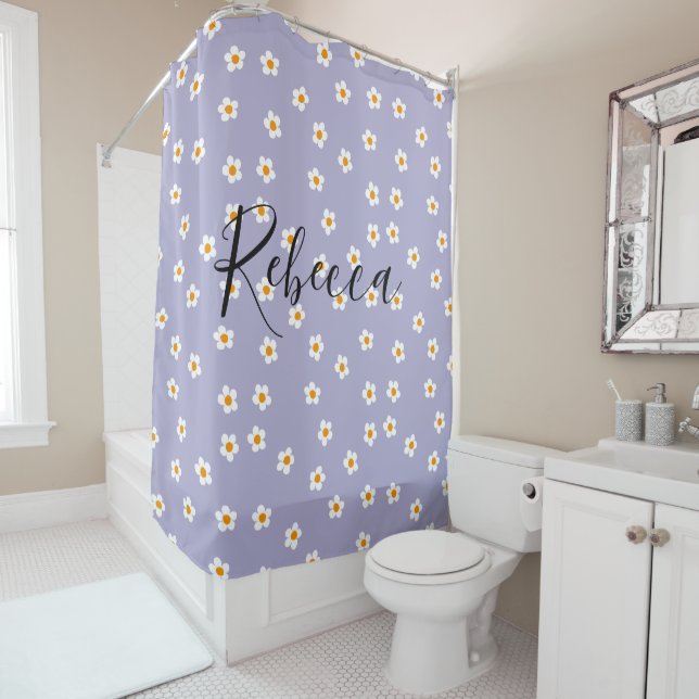 Rideaux De Douche Joli motif de marguerite violette avec nom personn (En situation)