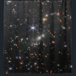 Rideaux De Douche JWST James Webb Télescope Spatial Premières images<br><div class="desc">La prochaine génération de successeurs du télescope spatial Hubble, le télescope spatial James Webb de la NASA, est en poste et produit ses premières images en couleur utilisables du cosmos. Ils sont vraiment extraordinaires. Des milliers de galaxies, dont certaines avec leur lumière infrarouge qui nous atteint depuis le début de...</div>