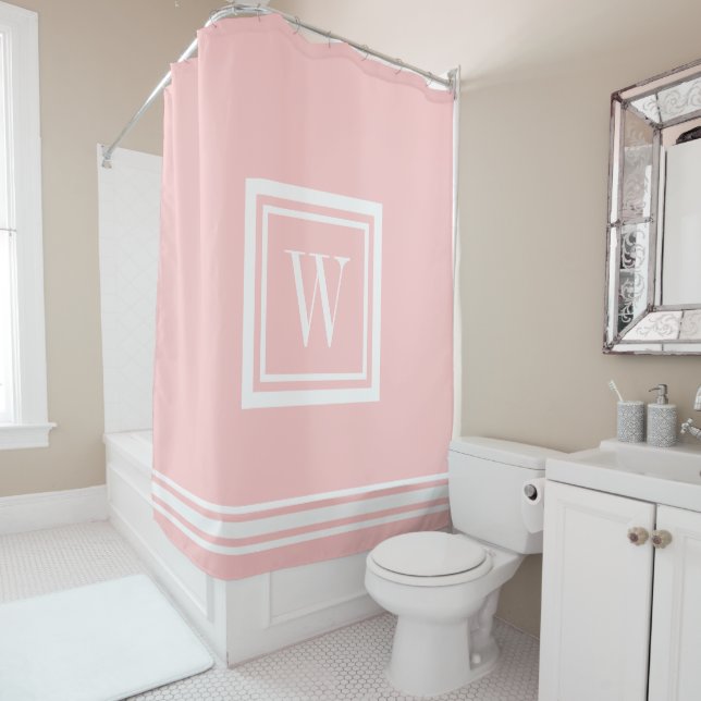 Rideaux De Douche Monogramme carré classique rose et blanc pétale (En situation)
