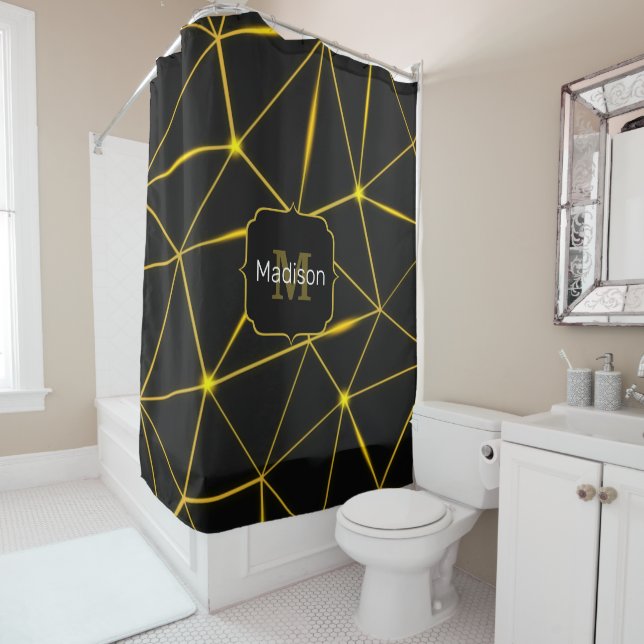 Rideaux De Douche Monogramme triangles noirs géométriques lignes dor (En situation)