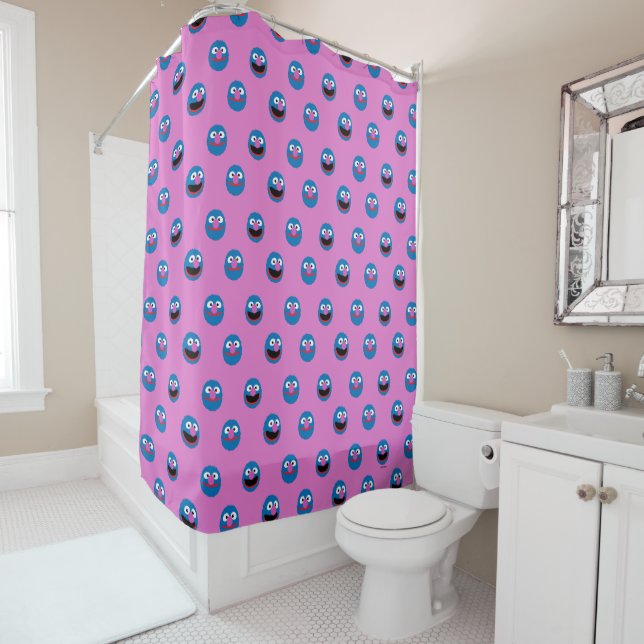 Rideaux De Douche Motif de face de Grover rose (En situation)