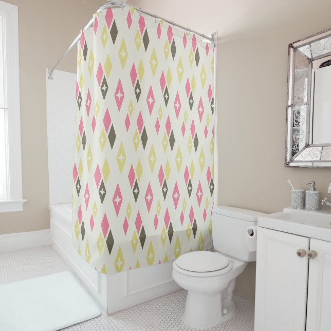 Rideaux De Douche Motif Diamants Atomiques MCM Rose, Jaune, Vert (En situation)