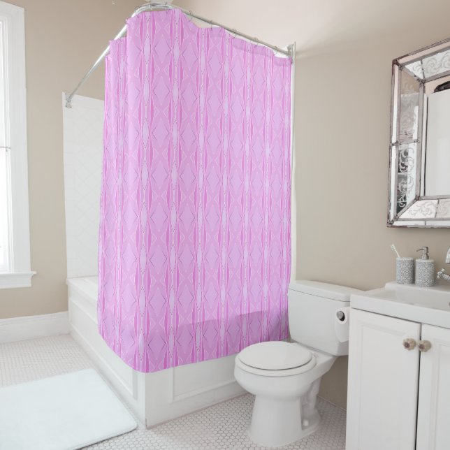 Rideaux De Douche Motif géométrique rose Lilac et Magenta Diamond (En situation)