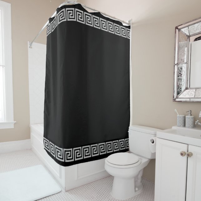 Rideaux De Douche Motif Grec Gris Clair sur Fond Noir (En situation)