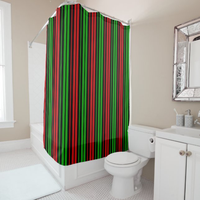Rideaux De Douche Motif rayures vertes rouges noires   (En situation)