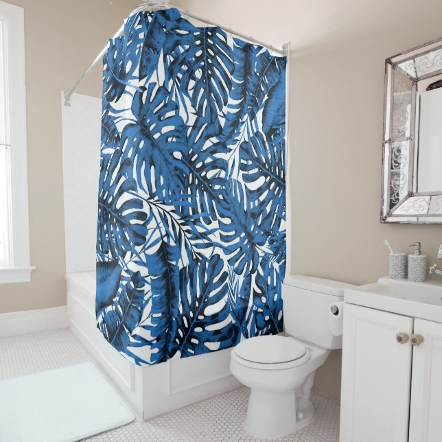 Rideaux De Douche Moyen Denim Blue Tropical Palm Feuille Island Chic (En situation)