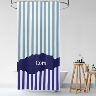Rideaux De Douche Nom en couche bleue de rayures blanches déchirées 