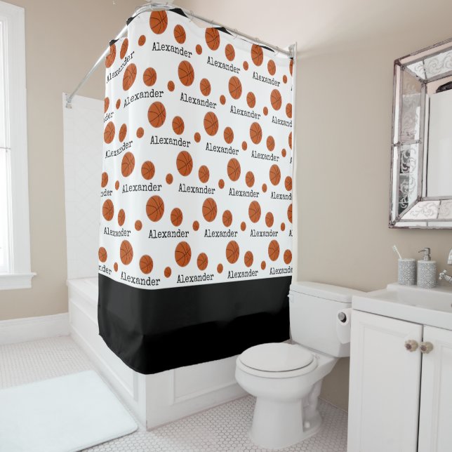 Rideaux De Douche Nom monogramme Basket Orange sur Bain Blanc (En situation)