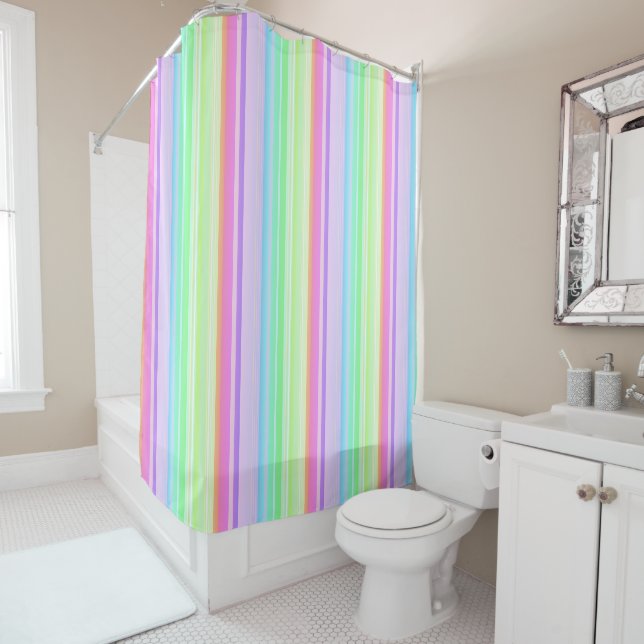 Rideaux De Douche Pastel couleur douce arc-en-ciel vertical rayé (En situation)