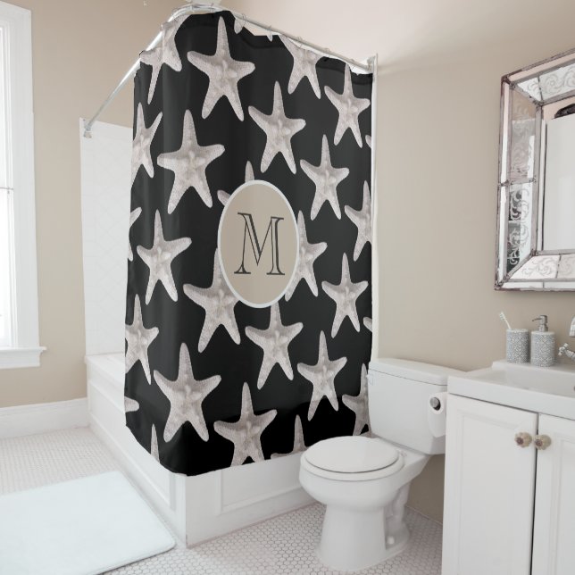 Rideaux De Douche Plage côtière Starfish Noir Beige Monogramme (En situation)