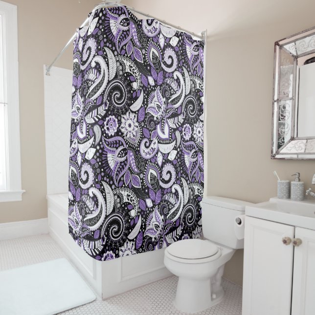 Rideaux De Douche Purple White Black Paisley Motif d'impression (En situation)
