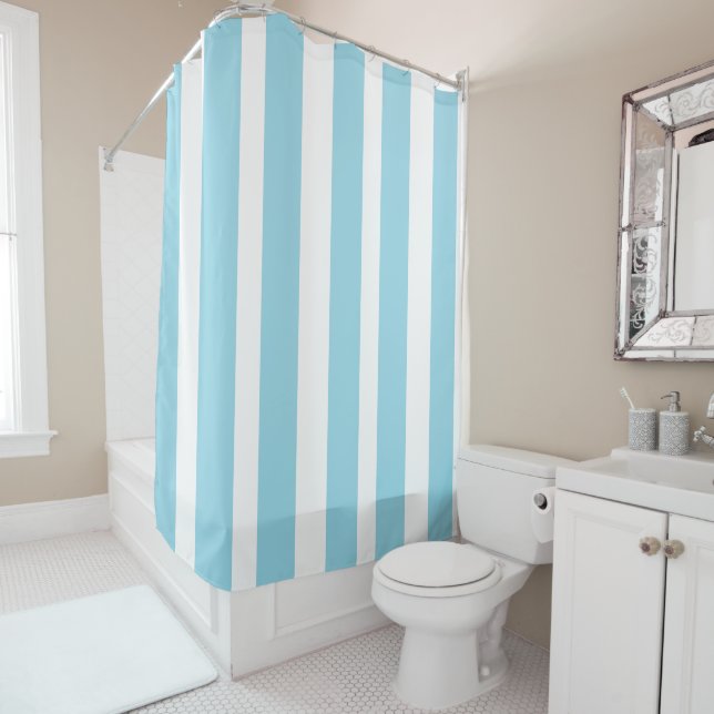 Rideaux De Douche rayures de ligne bleu pâle et blanc (En situation)