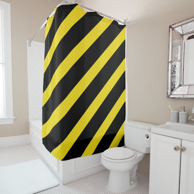 Rideaux De Douche Rayures noires et jaunes rayées (En situation)