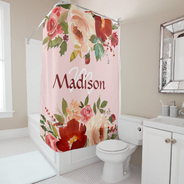 Rideaux De Douche Roses rouges roses tendance monogramme girly  (En situation)