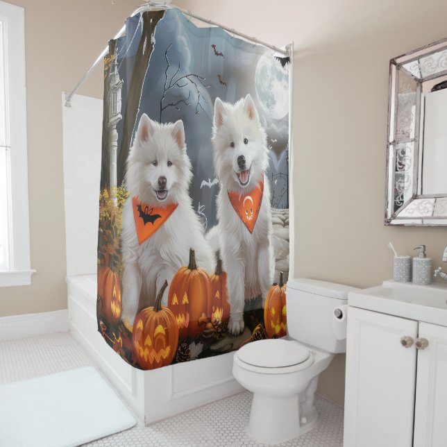 Rideaux De Douche Samoyède Halloween Épouvantable (En situation)