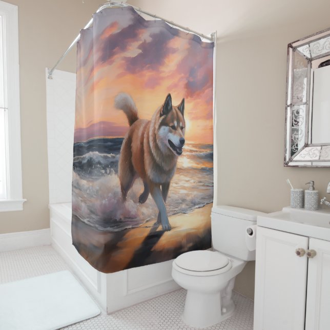 Rideaux De Douche Sandy Paws Akita Chien sur le coucher du soleil de (En situation)