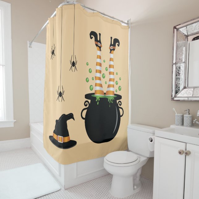 Rideaux De Douche Sorcière aux jambes sortant d'un chaudron Hallowee (En situation)