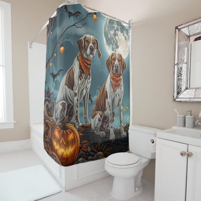Rideaux De Douche Treeing Walker Halloween Effrayant (En situation)